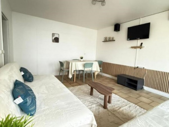 Appartement 1 pièce(s) 9 m²à louer Evry