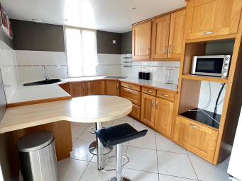 Maison a louer - 2 pièce(s) - 67 m2 - Surfyn