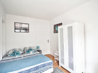 Appartement a louer paris-20e-arrondissement - 4 pièce(s) - 15 m2 - Surfyn