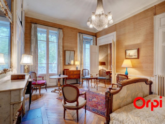 Appartement 1 030 000 € - 209 m²