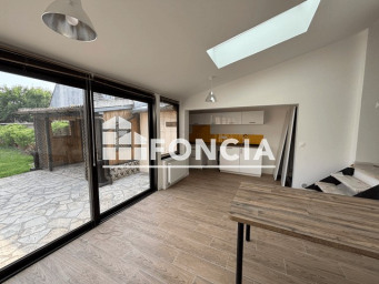 Maison a louer paris-8e-arrondissement - 4 pièce(s) - 91.1 m2 - Surfyn