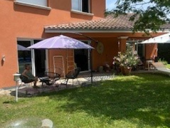 Maison a louer caluire-et-cuire - 6 pièce(s) - 179 m2 - Surfyn