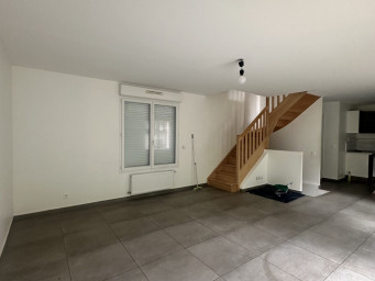 Maison a louer paris-17e-arrondissement - 5 pièce(s) - 106 m2 - Surfyn