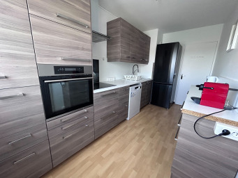 Appartement a louer melun - 4 pièce(s) - 81 m2 - Surfyn