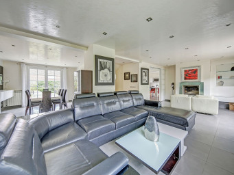 Maison a louer poissy - 6 pièce(s) - 229 m2 - Surfyn