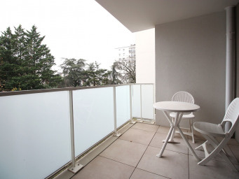 Appartement a louer decines-charpieu - 2 pièce(s) - 48 m2 - Surfyn