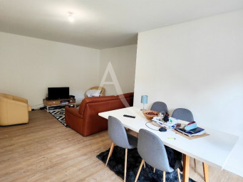 Appartement a louer melun - 2 pièce(s) - 56 m2 - Surfyn