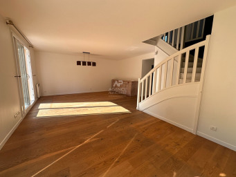 Maison a louer acheres - 7 pièce(s) - 163 m2 - Surfyn