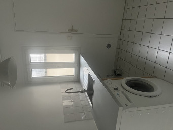 Appartement a louer paris-9e-arrondissement - 3 pièce(s) - 58 m2 - Surfyn