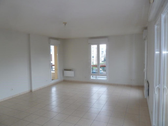 Appartement a louer saint-jean-de-la-ruelle - 3 pièce(s) - 79 m2 - Surfyn