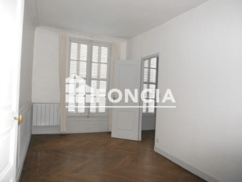 Appartement a louer saumur - 2 pièce(s) - 46.5 m2 - Surfyn