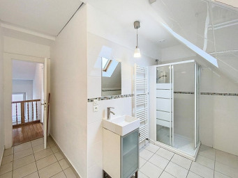 Maison a louer nantes - 5 pièce(s) - 110 m2 - Surfyn