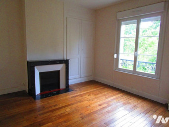 Maison a louer chalons-en-champagne - 0 pièce(s) - 122 m2 - Surfyn