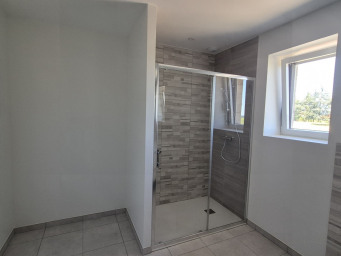 Maison a louer roanne - 6 pièce(s) - 140 m2 - Surfyn