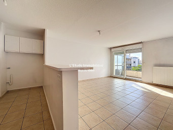Appartement 300 000 € - 76 m²