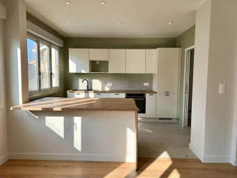 Appartement a louer villefranche-sur-saone - 4 pièce(s) - 90 m2 - Surfyn