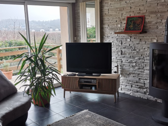 Maison a louer - 7 pièce(s) - 144 m2 - Surfyn