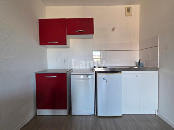 Appartement a louer reims - 1 pièce(s) - 33 m2 - Surfyn