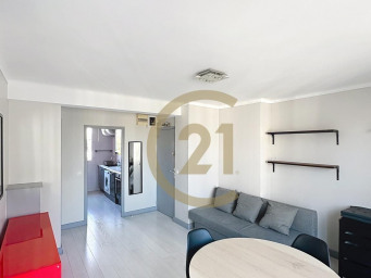 Appartement a louer versailles - 3 pièce(s) - 46.01 m2 - Surfyn