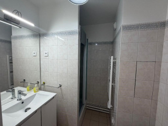 Appartement a louer paris-10e-arrondissement - 1 pièce(s) - 28.25 m2 - Surfyn