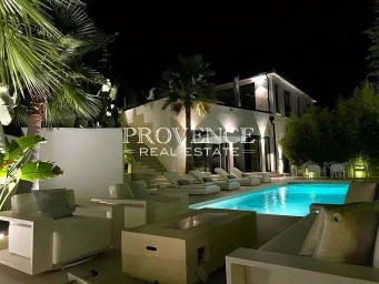 Maison a louer marseille-11e-arrondissement - 6 pièce(s) - 280 m2 - Surfyn