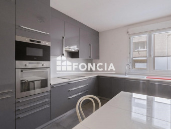 Appartement 435 000 € - 76 m²