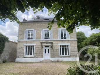 Maison a louer l'isle-adam - 9 pièce(s) - 191.12 m2 - Surfyn