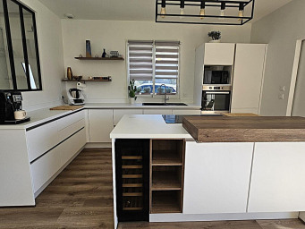 Maison a louer nice - 4 pièce(s) - 99.87 m2 - Surfyn