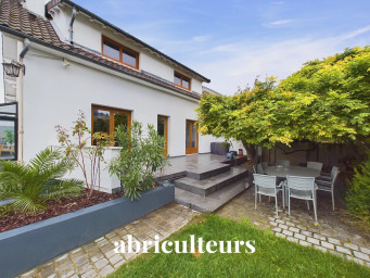 Maison a louer nanterre - 9 pièce(s) - 233 m2 - Surfyn