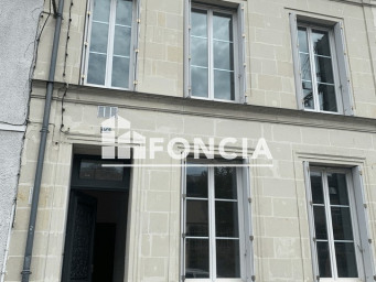 Maison a louer - 6 pièce(s) - 132.6 m2 - Surfyn