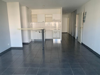 Appartement a louer meyzieu - 3 pièce(s) - 65.45 m2 - Surfyn