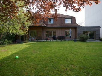 Maison a louer wattrelos - 7 pièce(s) - 202 m2 - Surfyn