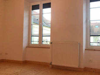 Maison a louer persan - 5 pièce(s) - 131 m2 - Surfyn