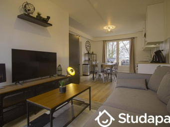 Appartement 1 pièce(s) 13 m²à louer Evry