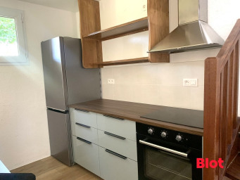 Maison a louer fougeres - 4 pièce(s) - 105.02 m2 - Surfyn