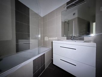 Appartement a louer paris-13e-arrondissement - 2 pièce(s) - 56 m2 - Surfyn