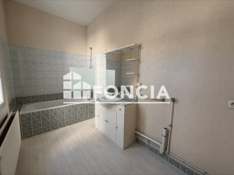 Appartement a louer tours - 2 pièce(s) - 67.81 m2 - Surfyn