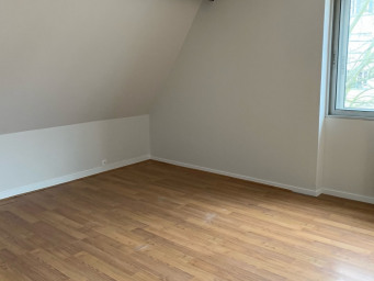 Maison a louer dijon - 6 pièce(s) - 103.04 m2 - Surfyn