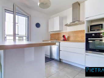 Appartement 349 000 € - 69 m²