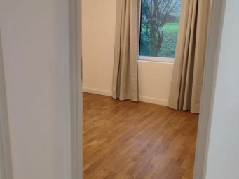 Maison a louer lons-le-saunier - 5 pièce(s) - 108 m2 - Surfyn