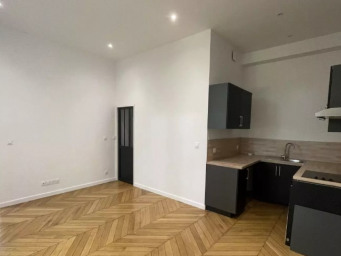 Appartement a louer lyon-8e-arrondissement - 2 pièce(s) - 39 m2 - Surfyn
