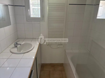 Appartement a louer arles - 2 pièce(s) - 30.26 m2 - Surfyn