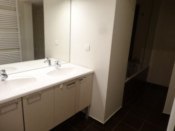 Appartement a louer lyon-2e-arrondissement - 3 pièce(s) - 84.6 m2 - Surfyn