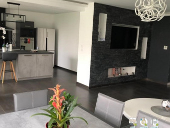 Maison a louer dijon - 5 pièce(s) - 165 m2 - Surfyn