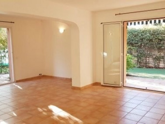 Maison a louer antibes - 4 pièce(s) - 130 m2 - Surfyn