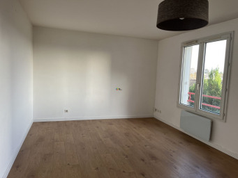 Appartement a louer saran - 3 pièce(s) - 67.62 m2 - Surfyn