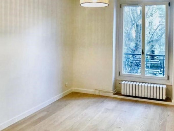 Appartement a louer - 2 pièce(s) - 37 m2 - Surfyn