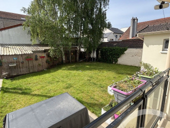 Maison a louer paris-17e-arrondissement - 5 pièce(s) - 104.42 m2 - Surfyn