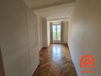 Appartement a louer lyon-2e-arrondissement - 2 pièce(s) - 70.96 m2 - Surfyn