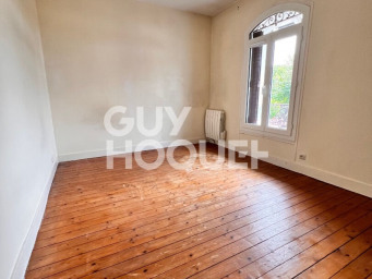 Maison a louer - 5 pièce(s) - 97 m2 - Surfyn